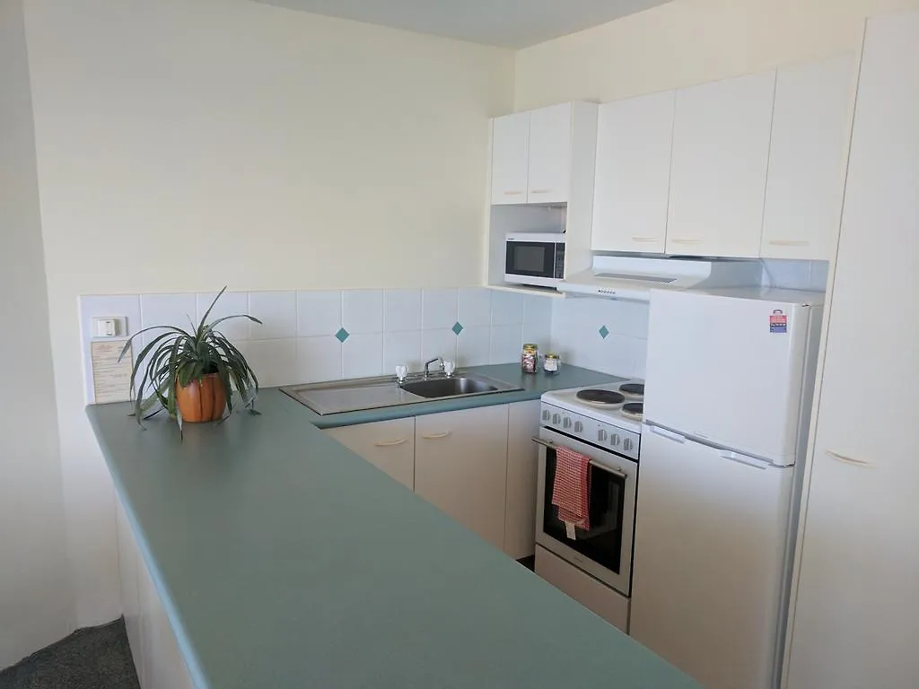 Erika'S Oceanview Holiday Apartments Gold Coast